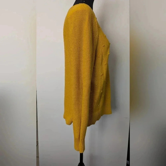 Mustard Yellow Knit Sweater Embroidered Detail Crew Neck Old Navy - Picture 3 of 6